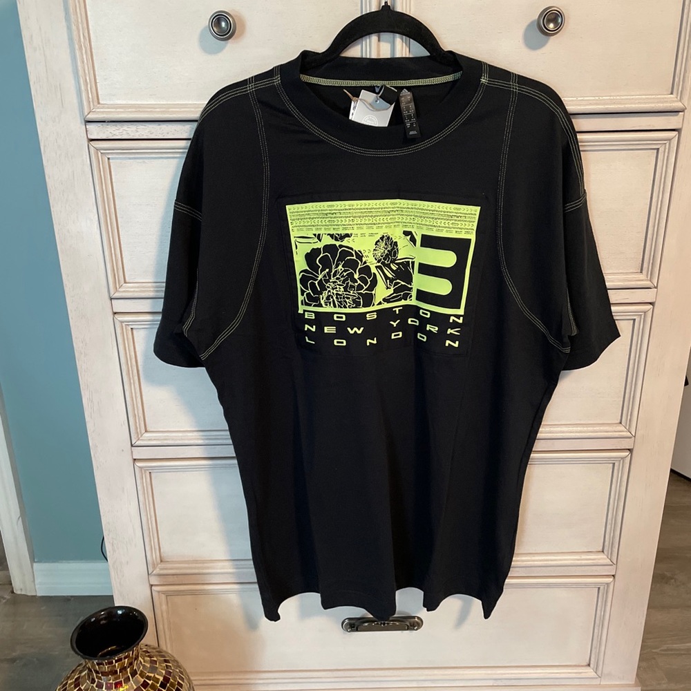 Adidas Women's Sportswear SuperHer Tee-Black Size Small